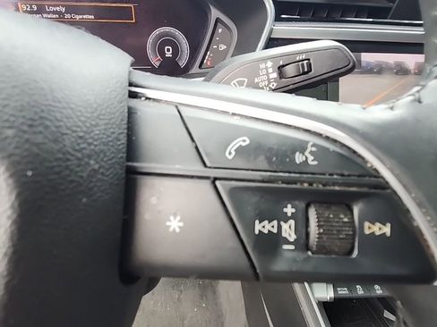 Used 2020 Audi Q3 2.0T Prestige w/ Prestige Package image 12