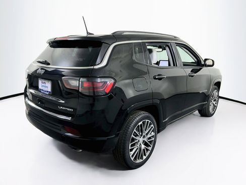 Used 2022 Jeep Compass Limited w/ Elite Group AWD/4WD image 5