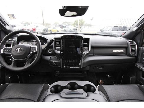 Used 2025 RAM 2500 Laramie image 7