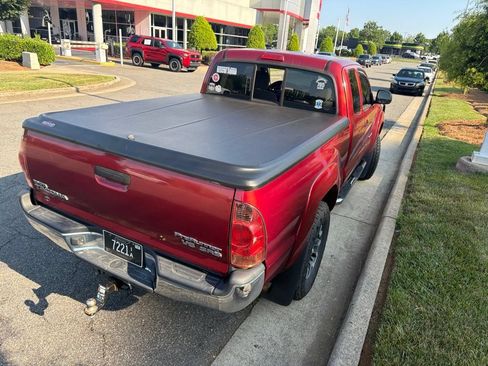 Used 2008 Toyota Tacoma PreRunner RWD image 4