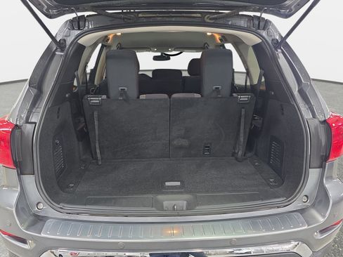 Used 2020 Nissan Pathfinder SV image 12