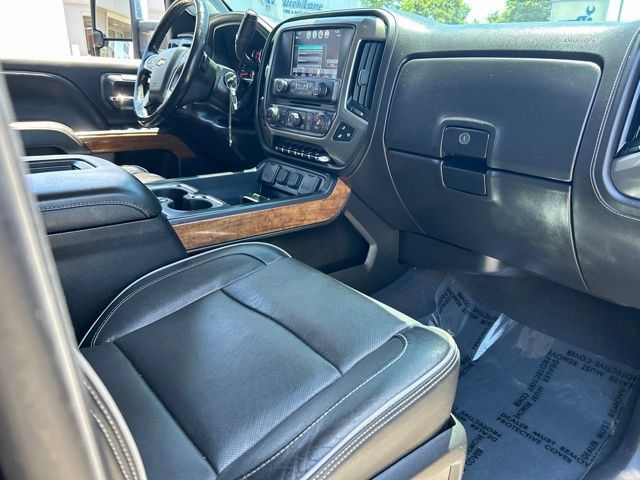 Used 2019 Chevrolet Silverado 2500 High Country w/ Duramax Plus Package AWD/4WD image 13