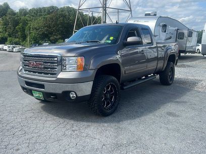 Used 2012 GMC Sierra 2500 SLT w/ Suspension Package, Off-Road