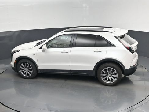 Used 2019 Cadillac XT4 Sport w/ Cold Weather Package FWD image 14