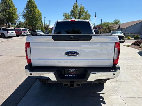 Used 2019 Ford F350 Lariat w/ Lariat Ultimate Package AWD/4WD image 9