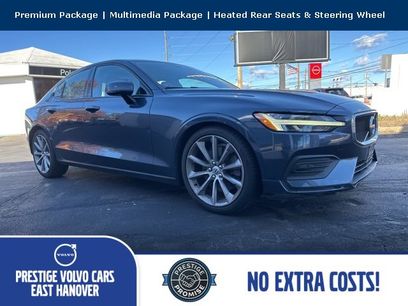 Used 2019 Volvo S60 T6 Momentum w/ Multimedia Package
