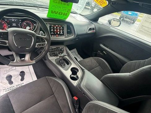 Used 2023 Dodge Challenger SRT Hellcat image 5