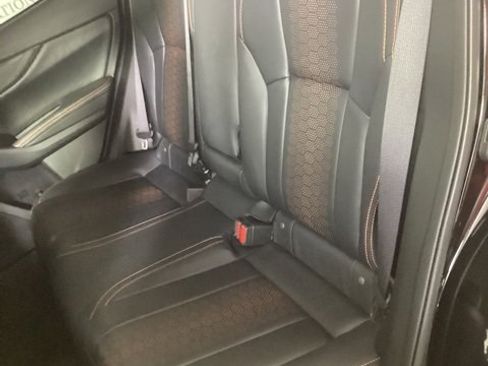 Certified 2022 Subaru Crosstrek 2.5i Limited w/ Popular Package #3 image 10