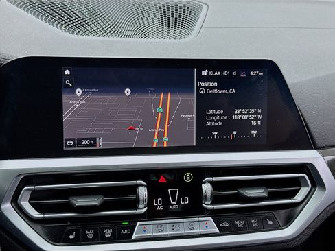 Used 2021 BMW 430i Convertible w/ M Sport Package image 9