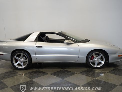 Used 1997 Pontiac Firebird Formula w/ Opt Pkg RWD image 14