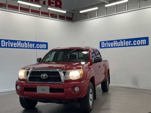 Used 2011 Toyota Tacoma 4x4 Double Cab w/ SR5 Pkg #2 image 3