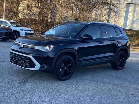 New 2026 Volkswagen Taos SEL AWD/4WD image 3