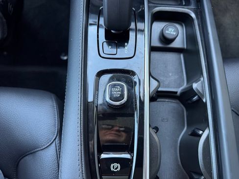 Certified 2023 Volvo XC90 T8 Plus AWD/4WD image 20