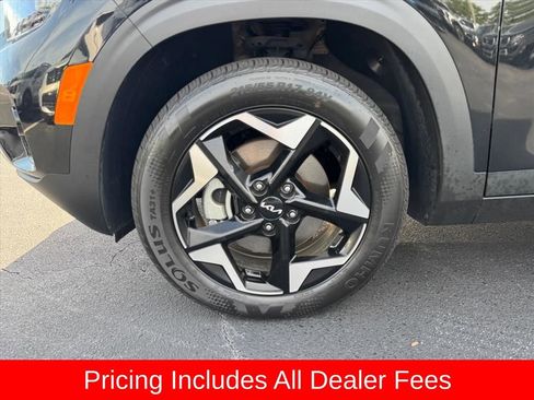 Used 2025 Kia Seltos EX w/ EX Sunroof Package AWD/4WD image 9