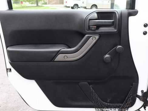 Used 2011 Jeep Wrangler Sport image 19