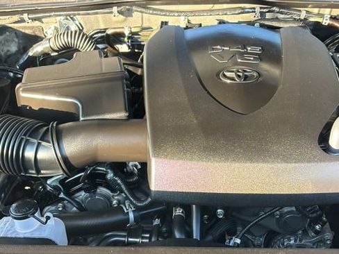 Used 2023 Toyota Tacoma SR image 35