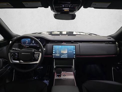 New 2026 Land Rover Range Rover SE image 9