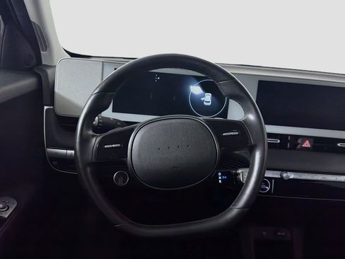 Used 2024 Hyundai Ioniq 5 SEL RWD image 17