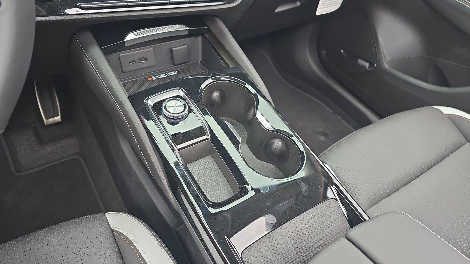 New 2026 Buick Envision Sport Touring AWD/4WD image 23