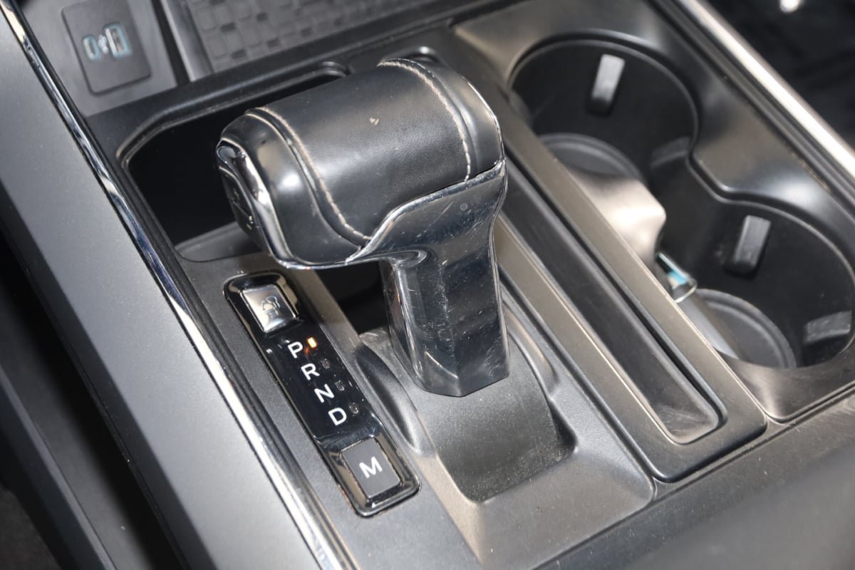 Used 2023 Ford F150 Lariat w/ Equipment Group 502A High AWD/4WD image 7
