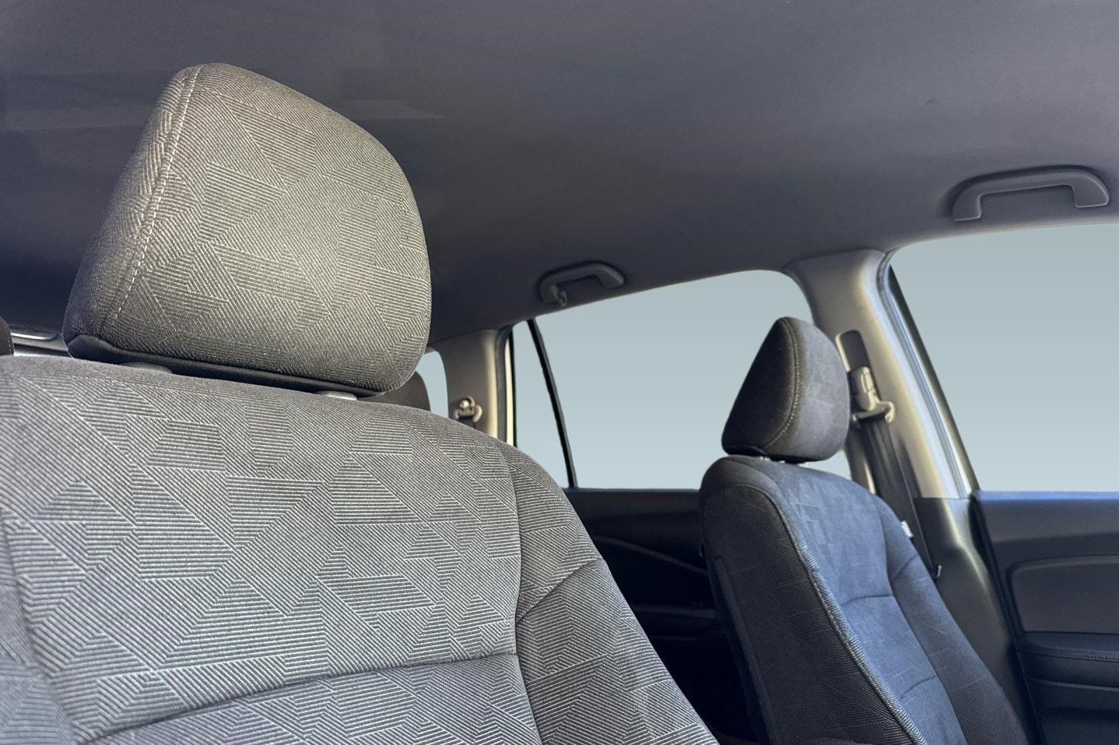 Used 2019 Honda Pilot EX image 23