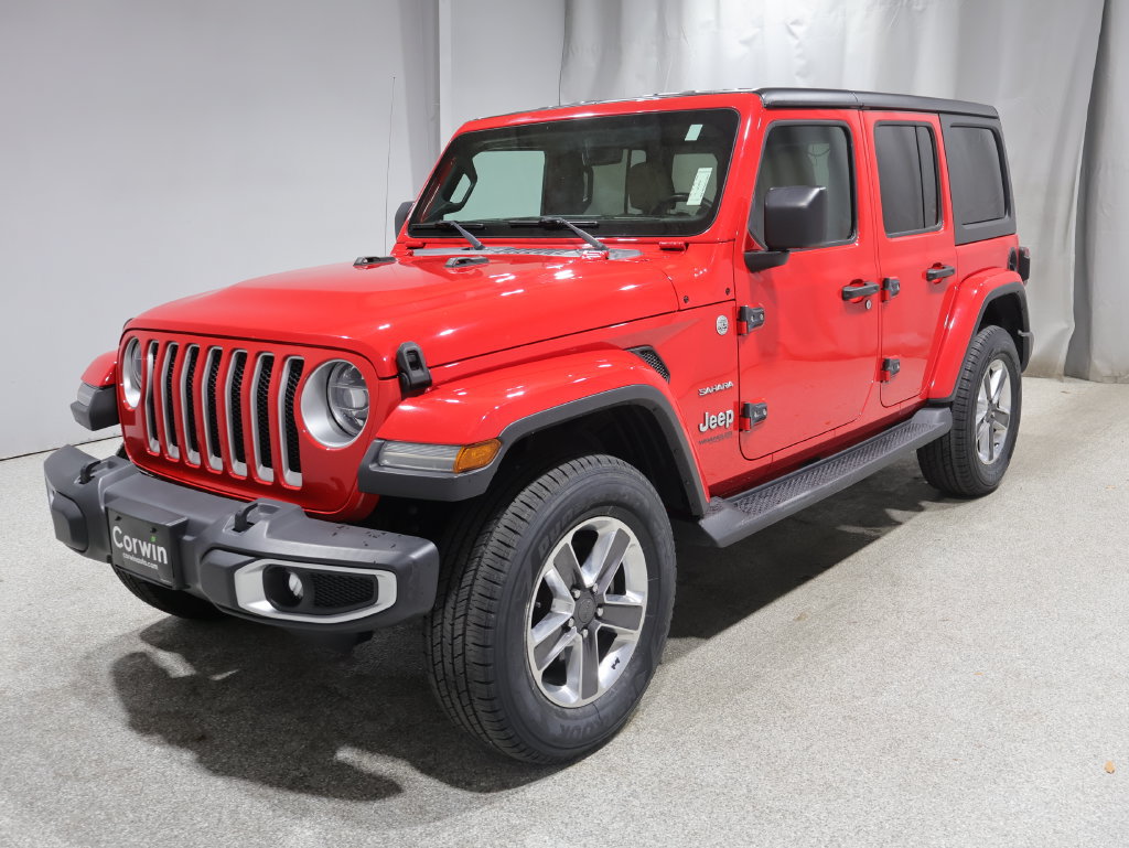 Used 2018 Jeep Wrangler Unlimited Sahara AWD/4WD image 8