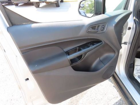 Used 2018 Ford Transit Connect XL FWD image 15