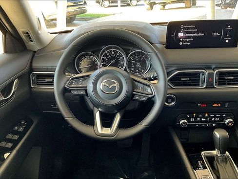 New 2025 MAZDA CX-5 AWD 2.5 S w/ Select Package image 4