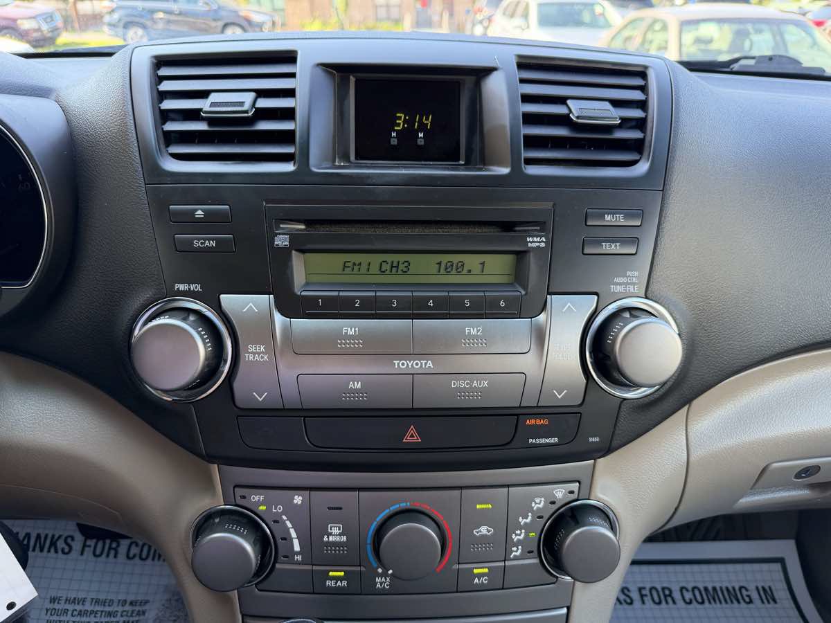 Used 2010 Toyota Highlander 4WD w/ Extra Value Pkg 2 image 17