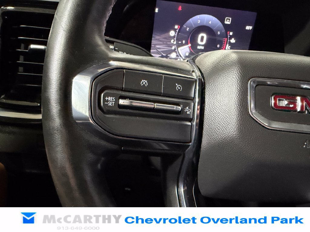 Used 2023 GMC Canyon AT4 w/ AT4 Premium Package AWD/4WD image 16