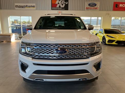 Used 2021 Ford Expedition Max Platinum image 2