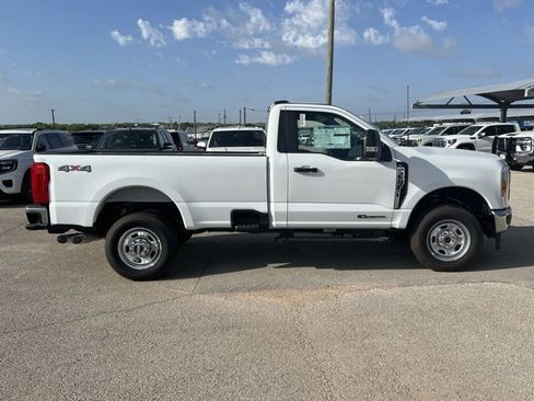 New 2025 Ford F350 XL w/ XL Chrome Package image 9