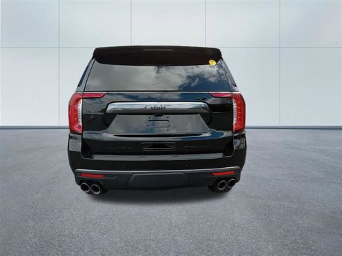 Used 2023 GMC Yukon Denali Ultimate w/ LPO, Floor Liner Package AWD/4WD image 4