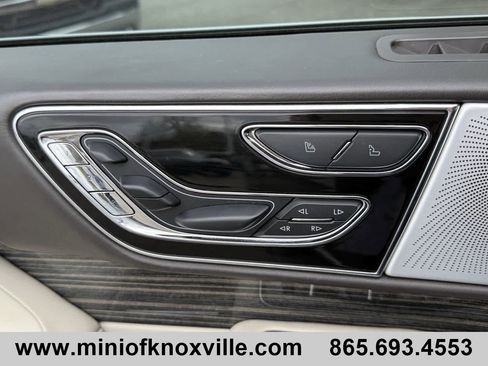 Used 2023 Lincoln Navigator Black Label image 11