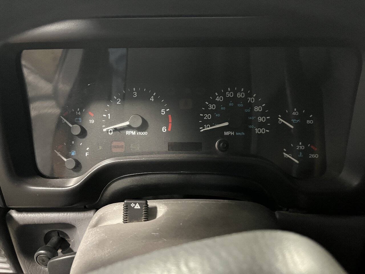 Used 1998 Jeep Wrangler Sport AWD/4WD image 13
