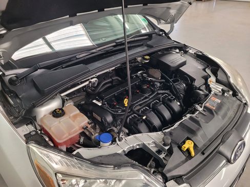 Used 2014 Ford Focus SE image 36