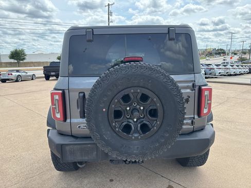 Used 2024 Ford Bronco Wildtrak AWD/4WD image 6