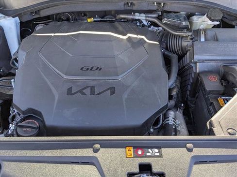 Used 2025 Kia Telluride LX image 25