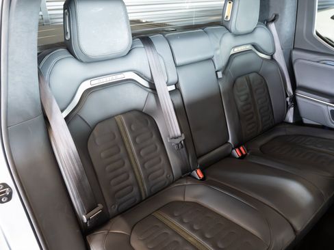 Used 2023 Rivian R1T Launch Edition image 8