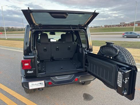 New 2026 Jeep Wrangler Unlimited Sport AWD/4WD image 8