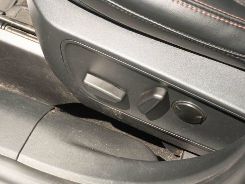 Used 2024 Ford Escape ST-Line w/ Tech Pack #1 FWD image 16
