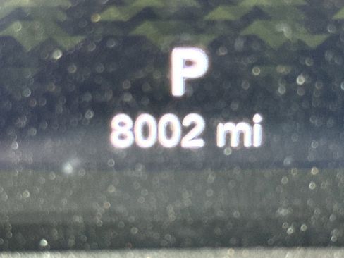 Used 2025 Jeep Gladiator Rubicon w/ Convenience Group image 13