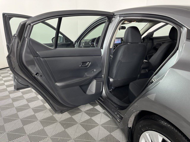 Used 2025 Nissan Sentra S FWD image 35