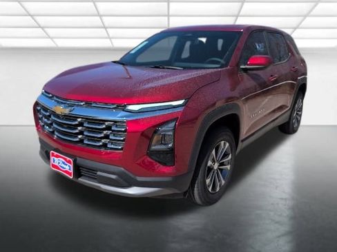 New 2026 Chevrolet Equinox LT w/ LPO, Floor Liner Package FWD image 25