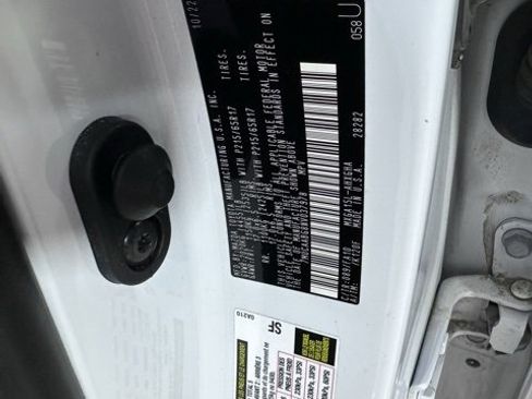 Used 2022 Toyota Corolla Cross LE image 29