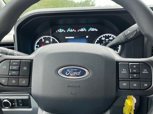 New 2025 Ford F350 XL w/ XL Chrome Package image 18