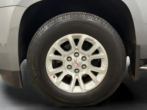 Used 2019 GMC Yukon SLE RWD image 28