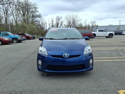 Used 2011 Toyota Prius Two image 2