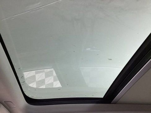 New 2025 Volvo XC90 T8 Plus w/ Protection Package Premier AWD/4WD image 14