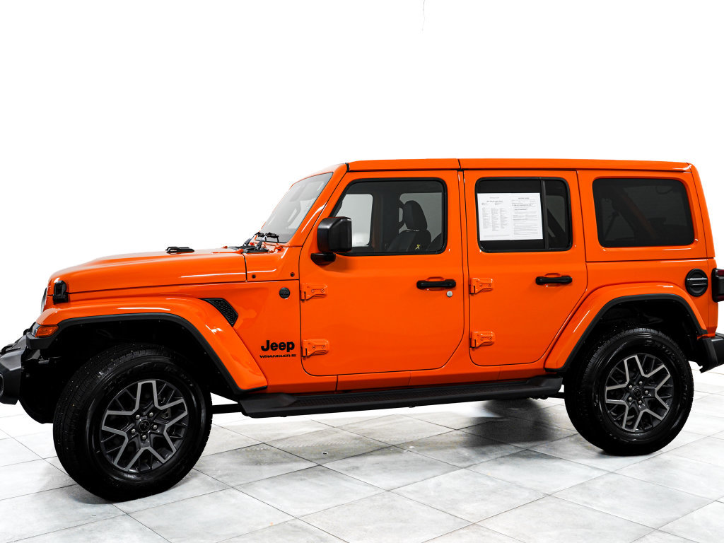 Certified 2025 Jeep Wrangler Unlimited Sahara AWD/4WD image 4